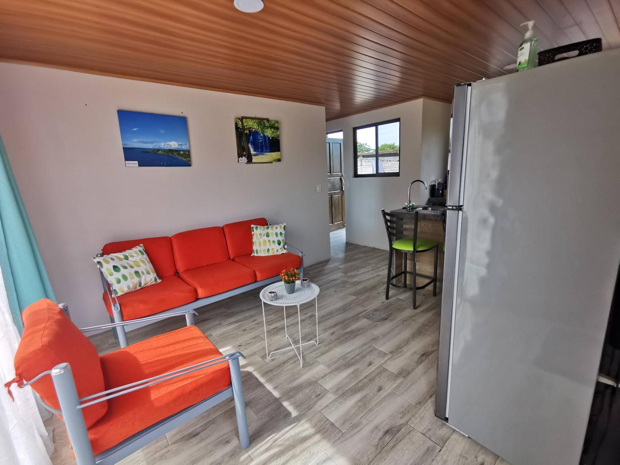 Casa Luna, Espacio Moderno Y Acogedor Liberia